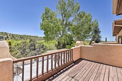 Valdez Adobe Condo with Balcony- 8mi to Taos Ski - image 12