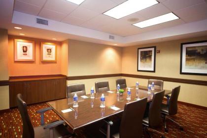 Courtyard by Marriott Valdosta - image 4