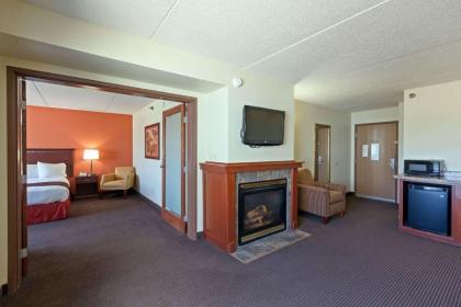 AmericInn by Wyndham Valley City Conference Center - image 7