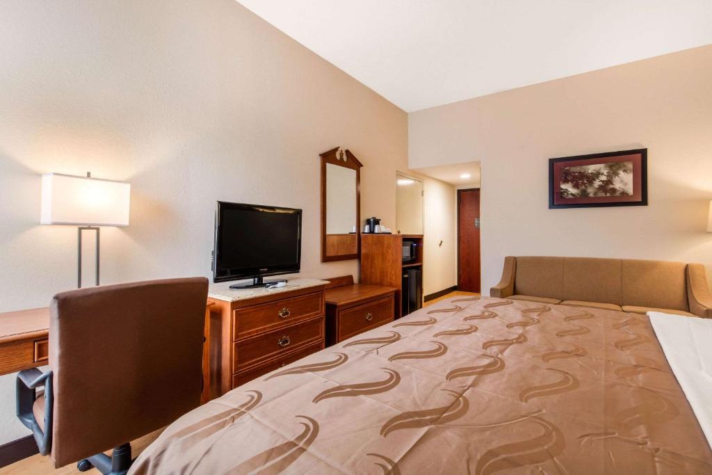 Quality Inn Valley - West Point - image 6