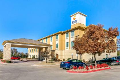 Comfort Inn and Suites Van Buren   Fort Smith Arkansas