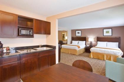 Holiday Inn Express Hotel & Suites Van Wert an IHG Hotel - image 15