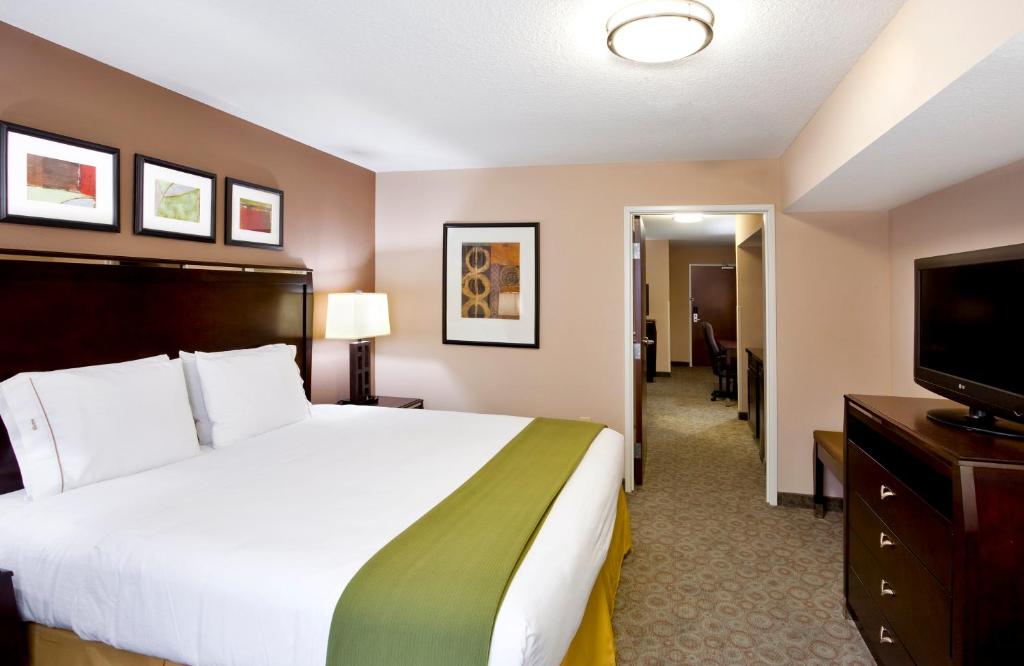 Holiday Inn Express Hotel & Suites Van Wert an IHG Hotel - image 6