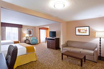 Holiday Inn Express Hotel & Suites Van Wert an IHG Hotel - image 9