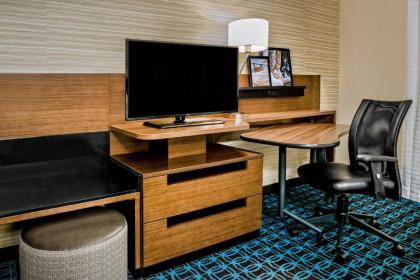 Fairfield Inn  Suites by marriott Van Van Texas