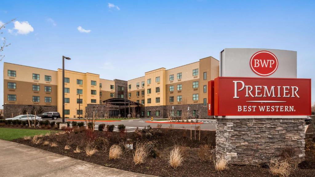 Best Western Premier Hotel at Fisher's Landing - main image