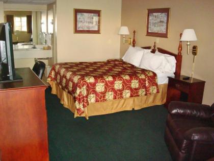 America’s Best Value Inn & Suites - image 10