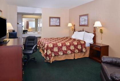 America’s Best Value Inn & Suites - image 11