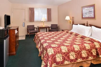 America’s Best Value Inn & Suites - image 12