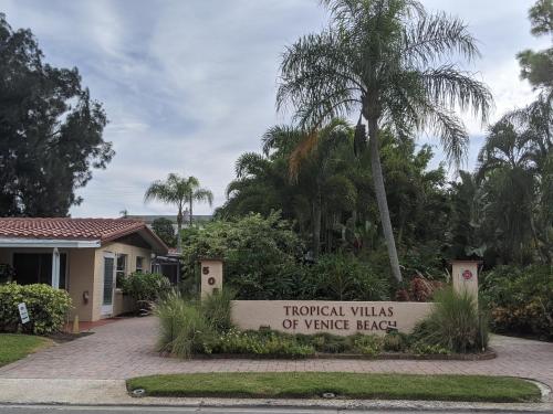 Tropical Villas Of Venice Beach - main image