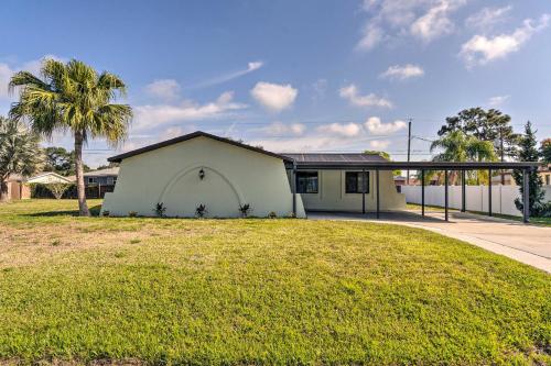 Bright Venice Home with Yard Less Than 4 Mi to Beach! - image 3