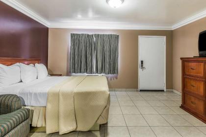 Rodeway Inn Ventura - image 15