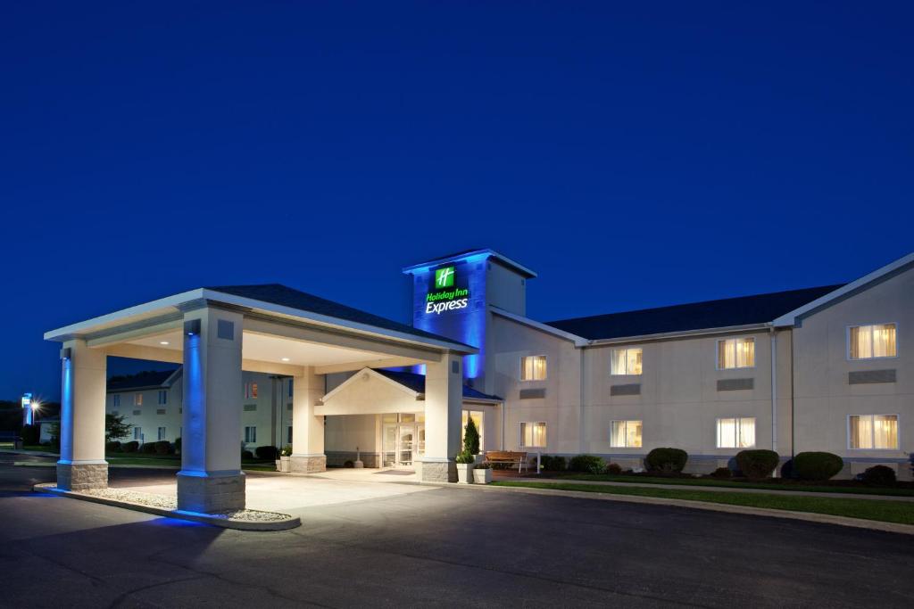 Holiday Inn Express Cleveland - Vermilion an IHG Hotel - image 3