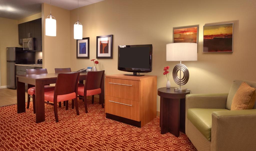 TownePlace Suites by Marriott Vernal - image 7