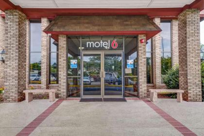 Motel 6-Vernon CT - Hartford - image 6