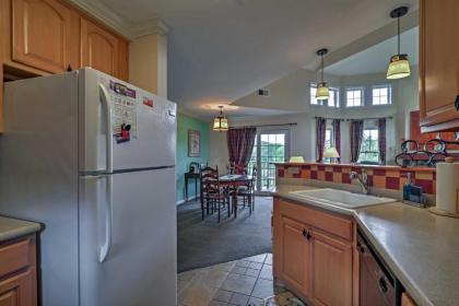 Spacious Condo with View Less Than 1 Mi to Mtn Creek Resort! - image 7