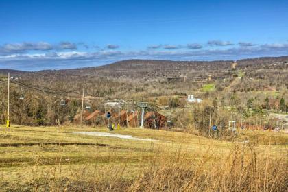 Mountain Creek Condo with Grill Walk to Lifts! - image 2