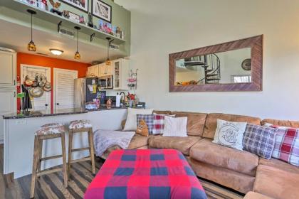 Mountain Creek Condo with Grill Walk to Lifts! - image 5