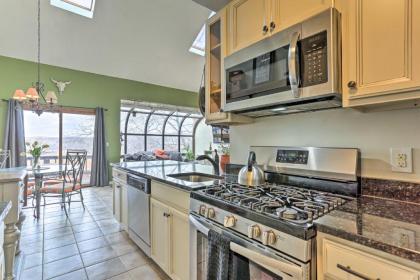 Charming Vernon Condo - Walk to Chair Lift! - image 10