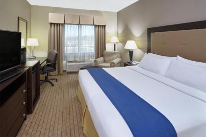 Holiday Inn Express & Suites Madison-Verona an IHG Hotel - image 15