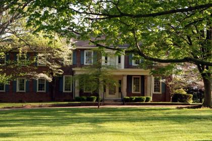 Bed and Breakfast in Versailles Kentucky