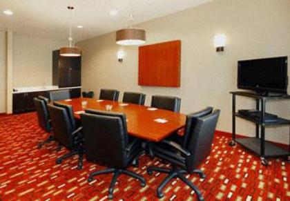 Courtyard by Marriott Vicksburg - image 13