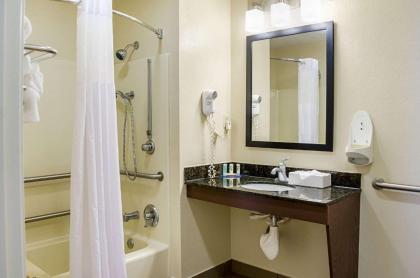 Quality Inn Vicksburg - image 9