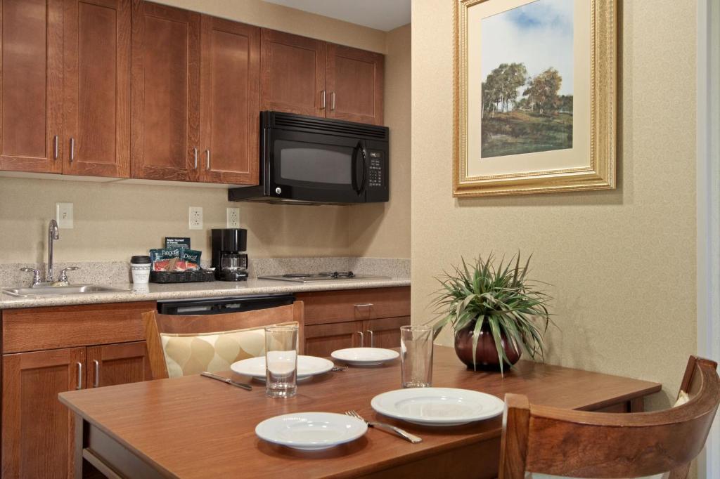 Homewood Suites by Hilton Rochester - Victor - image 7