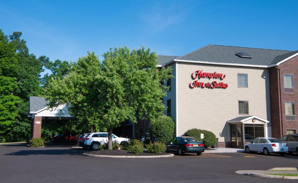 Hampton Inn & Suites Rochester/Victor - image 2