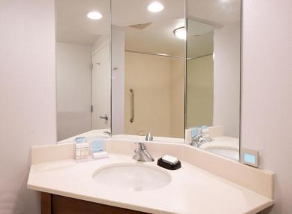 Hampton Inn & Suites Rochester/Victor - image 9