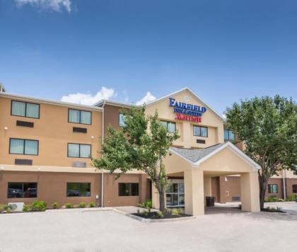 Fairfield Inn & Suites Victoria - image 9