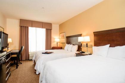 Hampton Inn Victoria - image 10