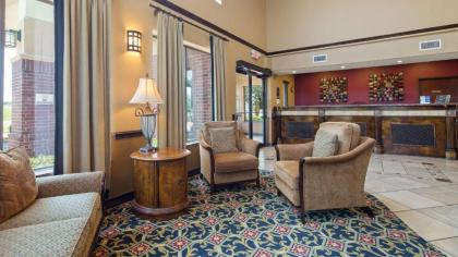 Best Western PLUS Victoria Inn & Suites - image 3