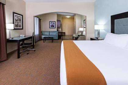 Holiday Inn Express & Suites Victoria an IHG Hotel - image 13