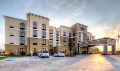 Homewood Suites by Hilton Victoria - image 4