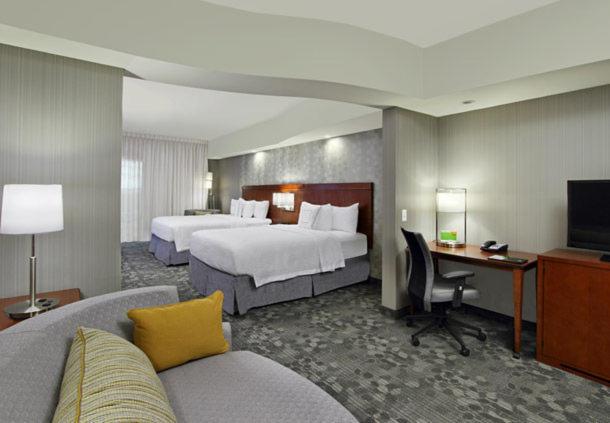 Courtyard by Marriott Victoria - image 5