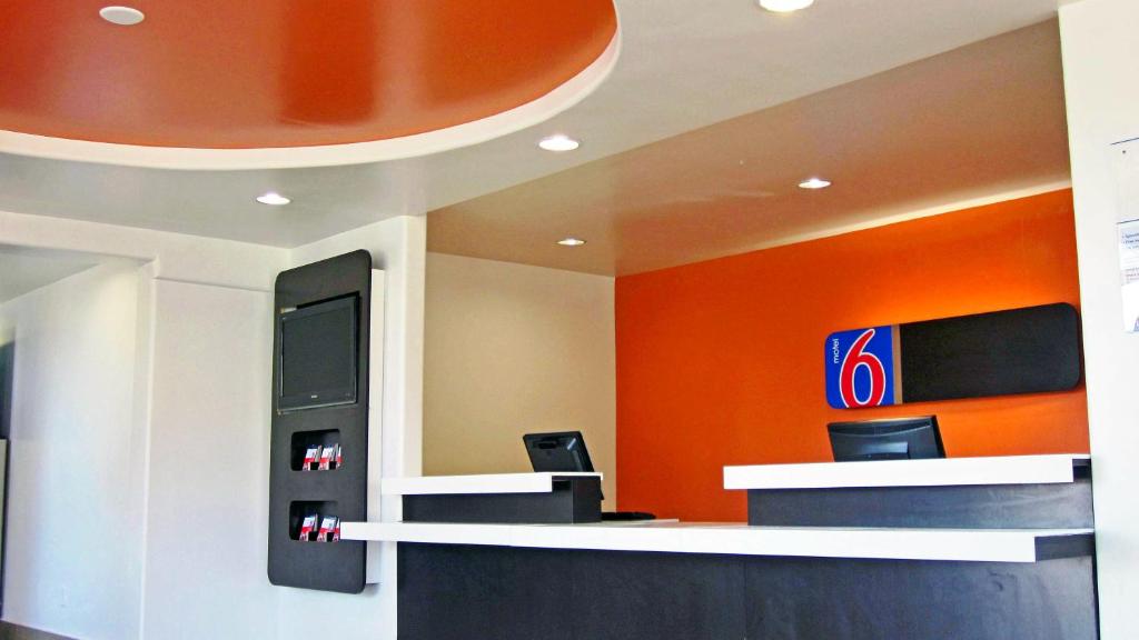 Motel 6 Victorville - image 7