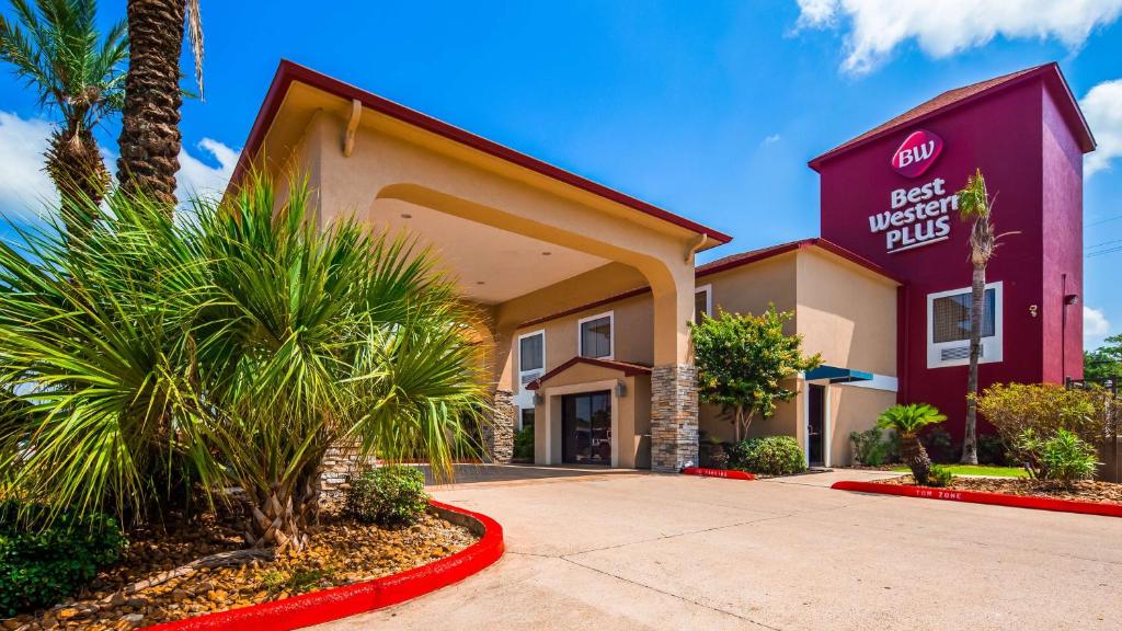 Best Western Plus Orange County - main image