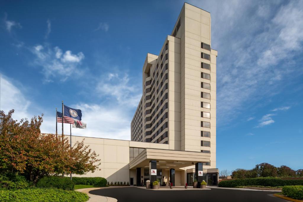 Tysons Corner Marriott - main image