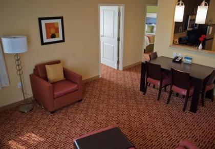 TownePlace Suites by Marriott Vincennes - image 4