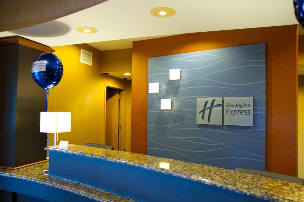 Holiday Inn Express Hotel & Suites Vineland Millville an IHG Hotel - image 5