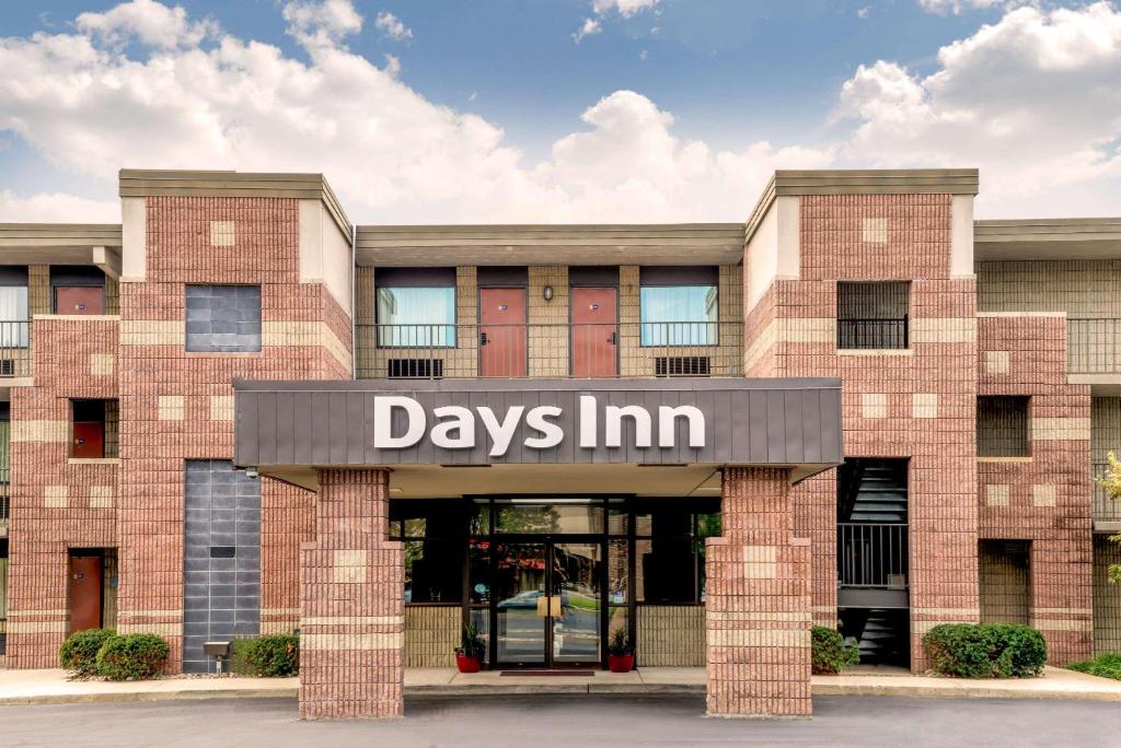 Days Inn by Wyndham Vineland - main image