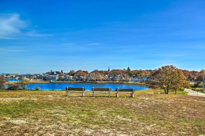 Oak Bluffs Family Home Less Than 1 Mi to Town and Beach - image 14