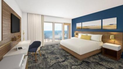 Delta Hotels by Marriott Virginia Beach Bayfront Suites - image 3