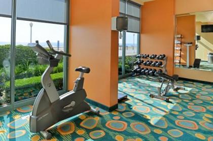 Holiday Inn Express Hotel & Suites Virginia Beach Oceanfront an IHG Hotel - image 2