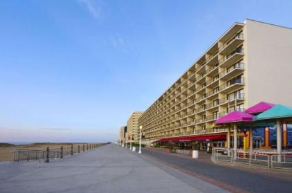 DoubleTree by Hilton Oceanfront Virginia Beach - image 1