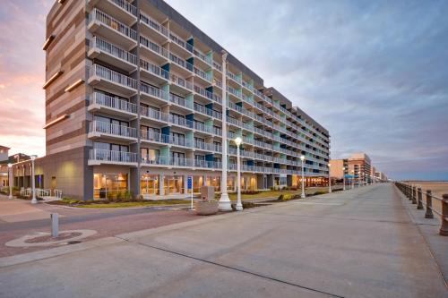 DoubleTree by Hilton Oceanfront Virginia Beach - image 3