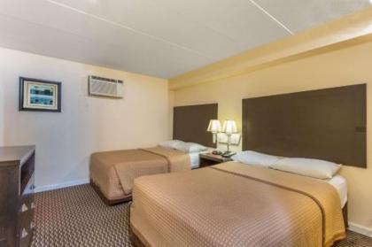 Travelodge by Wyndham Suites Virginia Beach Oceanfront - image 3