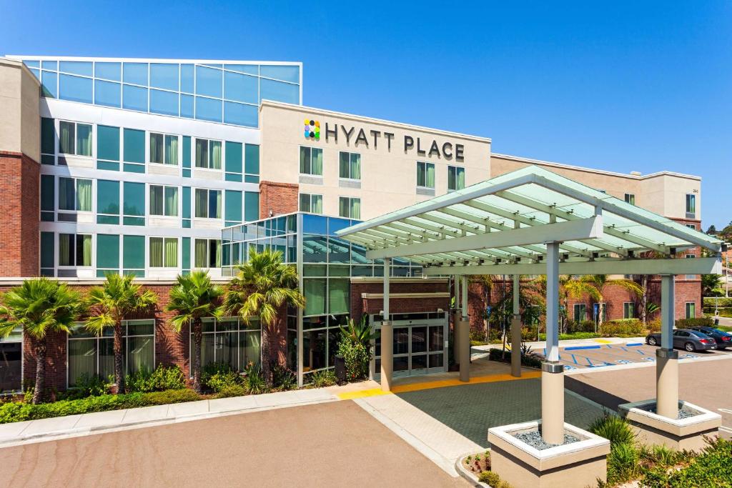 Hyatt Place San Diego-Vista/Carlsbad - image 2