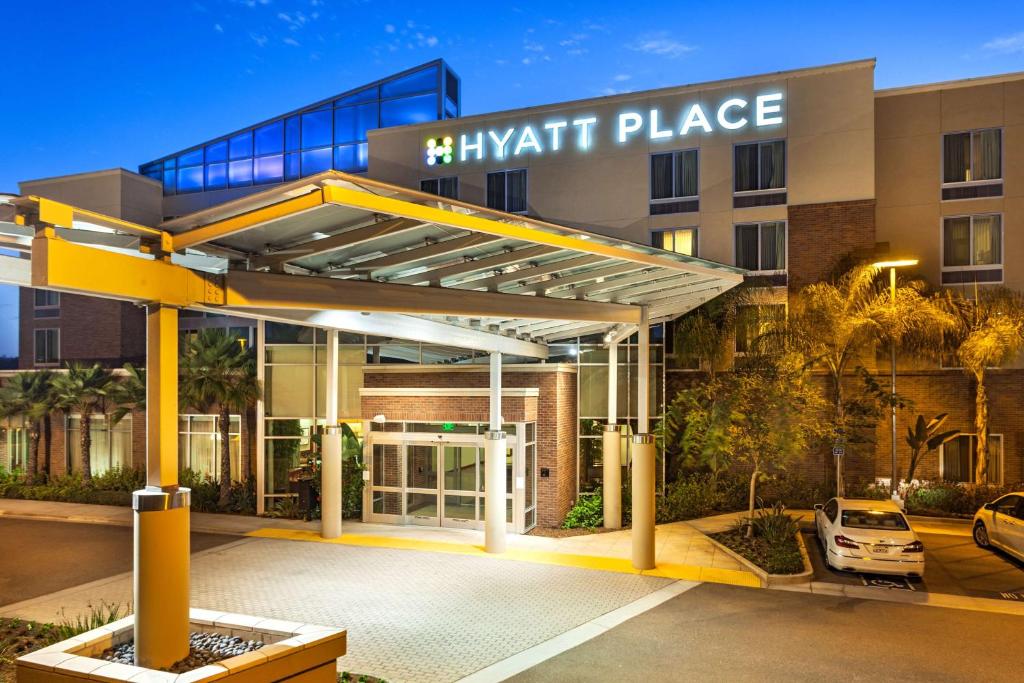 Hyatt Place San Diego-Vista/Carlsbad - image 3